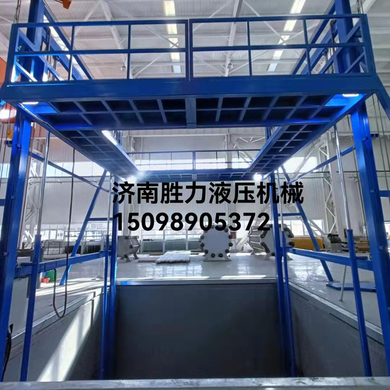 載重5噸特殊導軌式升降機2臺安裝完畢！